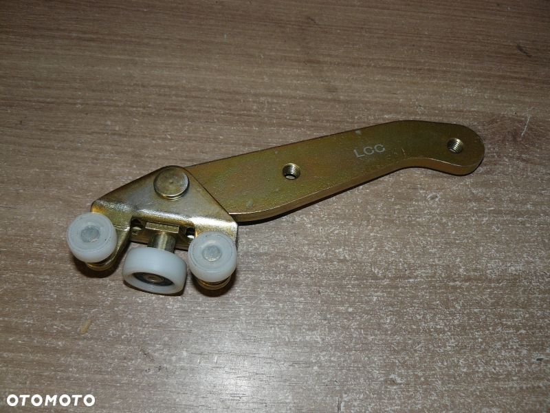 VW T4 DOLNA ROLKA WÓZEK DRZWI ODSUWANYCH PRAWYCH - 1