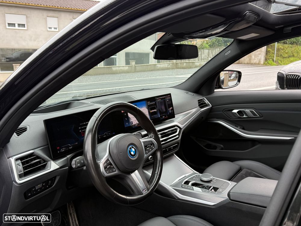 BMW 320 e Pack Desportivo M Auto - 6