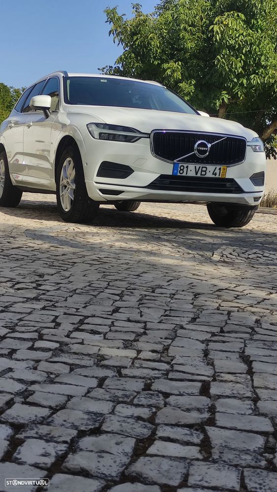 Volvo XC 60 2.0 D4 Momentum Geartronic - 22