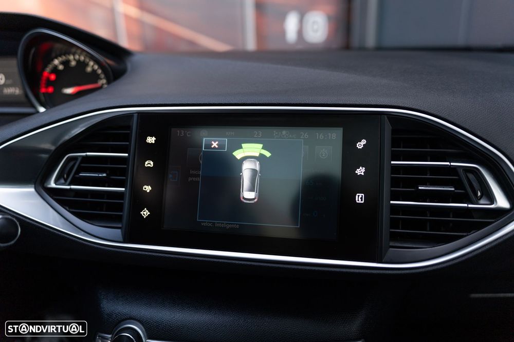 Peugeot 308 BlueHDi FAP 120 Stop & Start Allure - 13