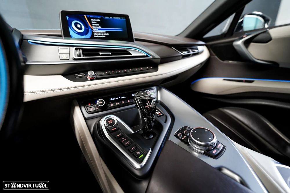 BMW i8 - 20