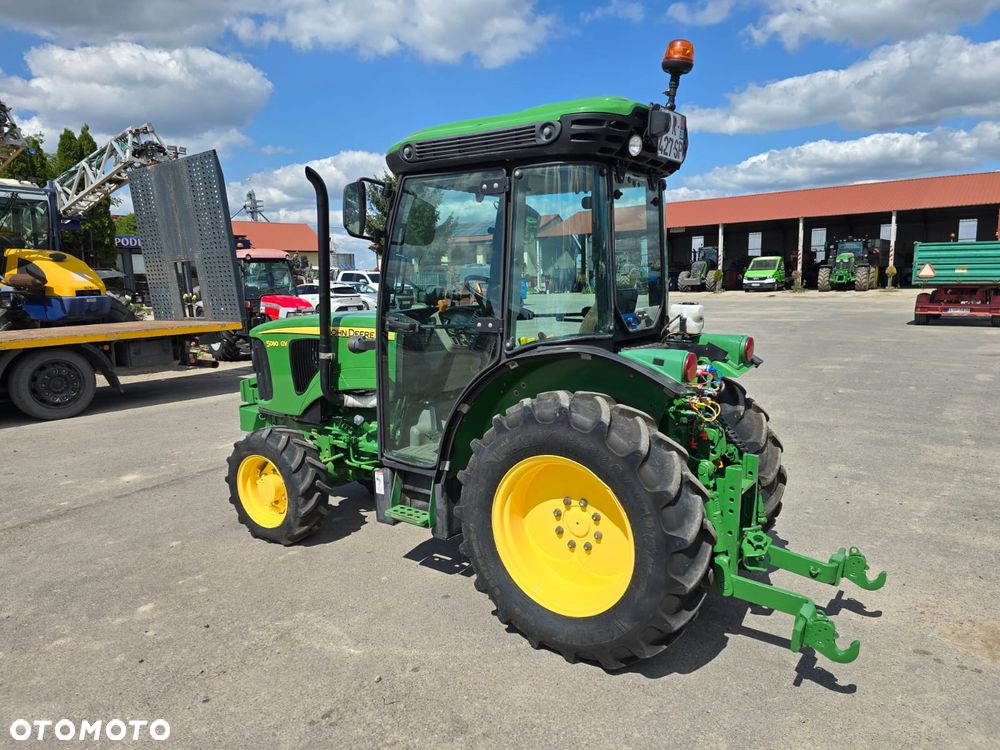 John Deere 5080GV - 3