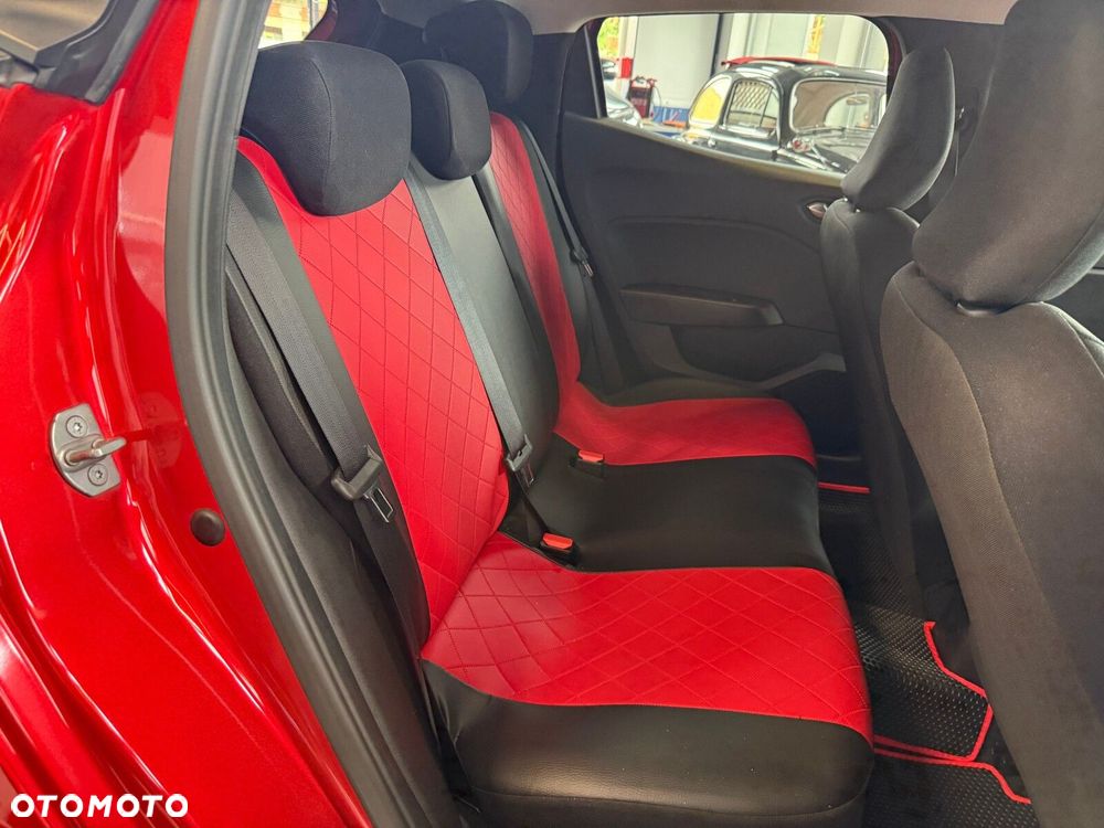 Mitsubishi Colt - 13