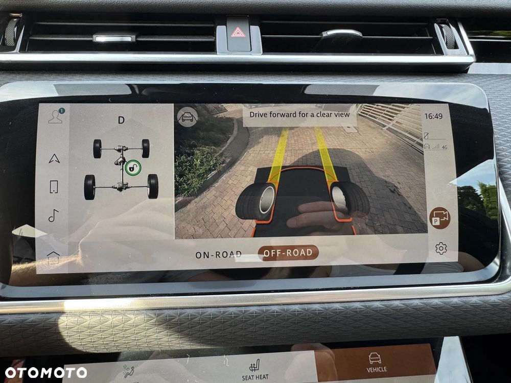 Land Rover Range Rover Velar 2.0 D200 mHEV R-Dynamic SE - 31