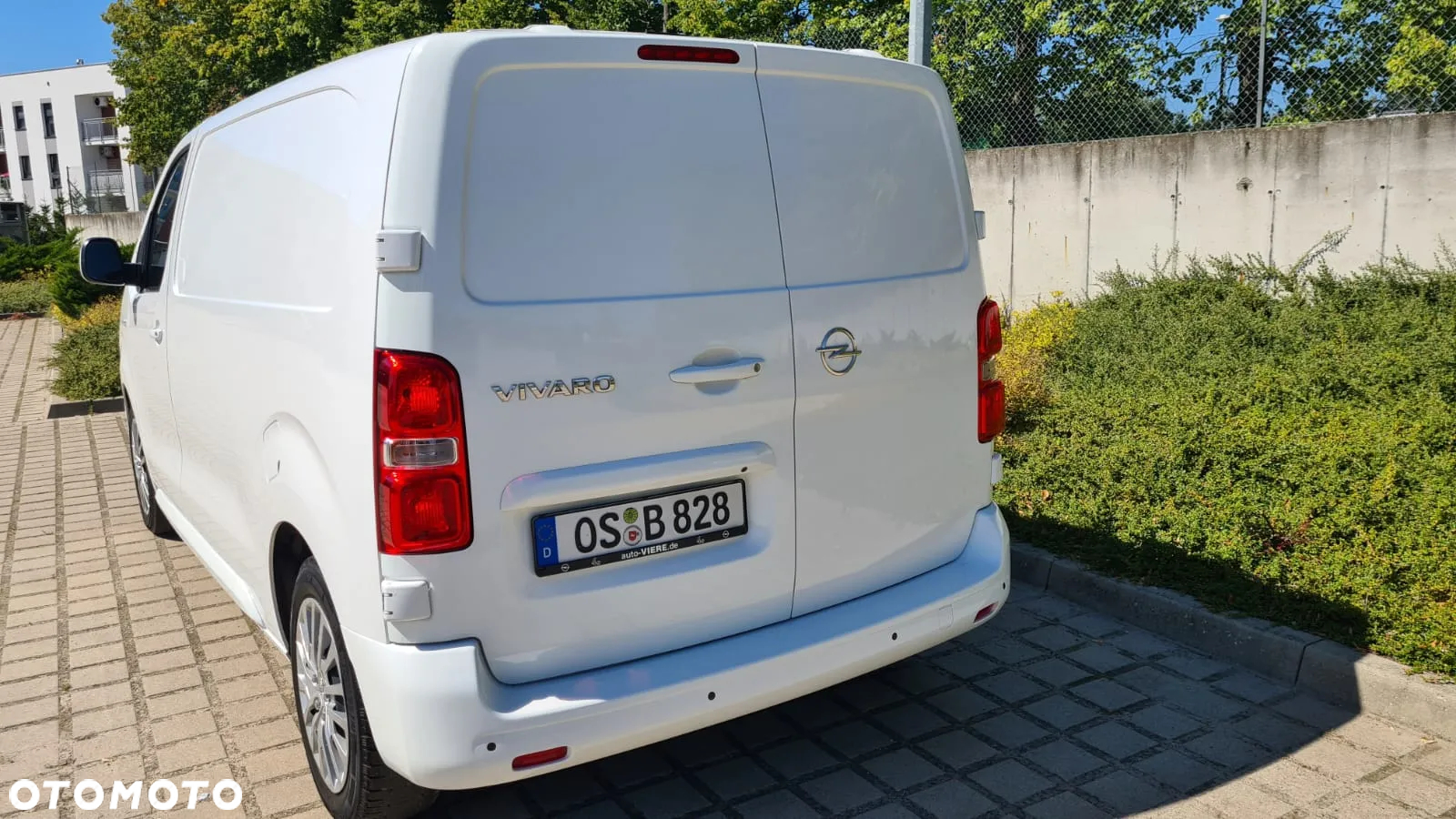 Opel Vivaro - 8