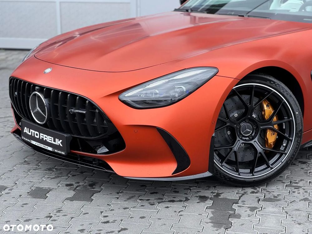 Mercedes-Benz AMG GT - 3