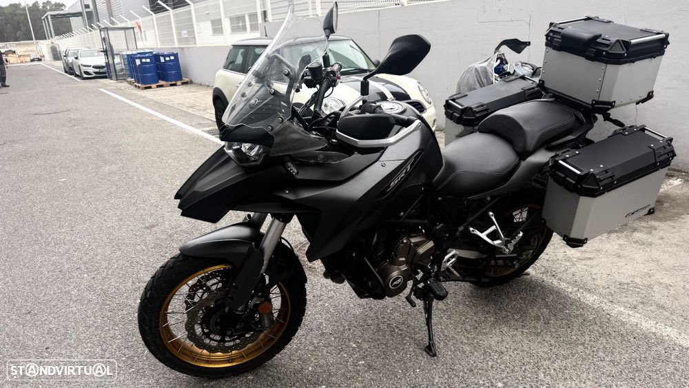 QJ Motor SRT 700X - 1