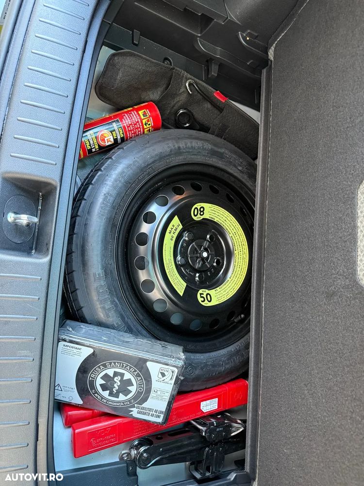 Kia Sportage 1.6 T-GDI 6MT 4x2 Business Line - 16