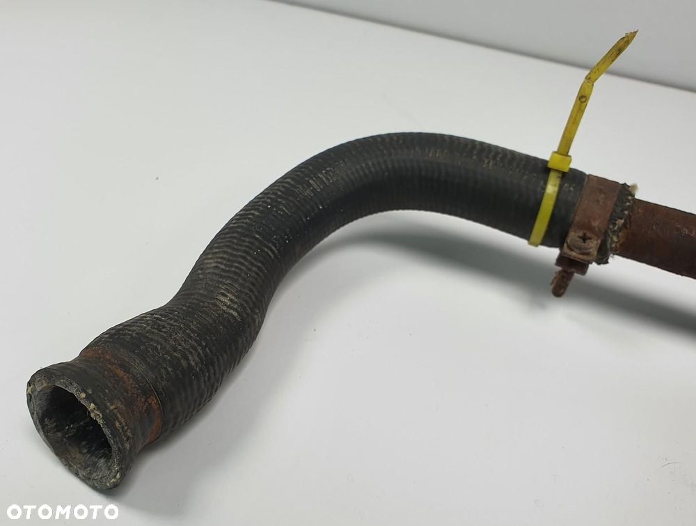 WĄŻ RURA WODY MERCEDES W115 2.2 D - 3