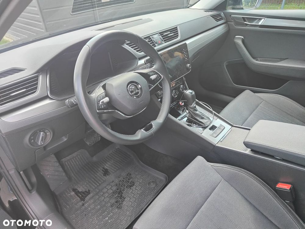 Skoda Superb 2.0 TSI Style DSG - 11