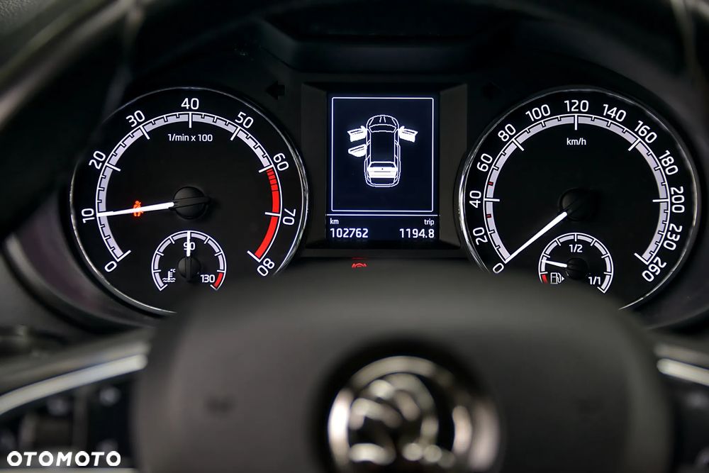 Skoda Octavia 1.5 TSI ACT Sport Edition - 36