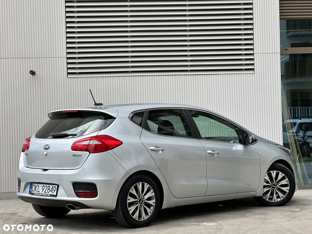 Kia Ceed 1.6 CRDi L Business Line - 3