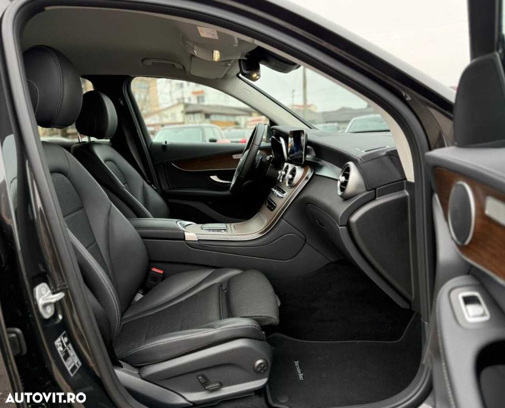 Mercedes-Benz GLC - 19