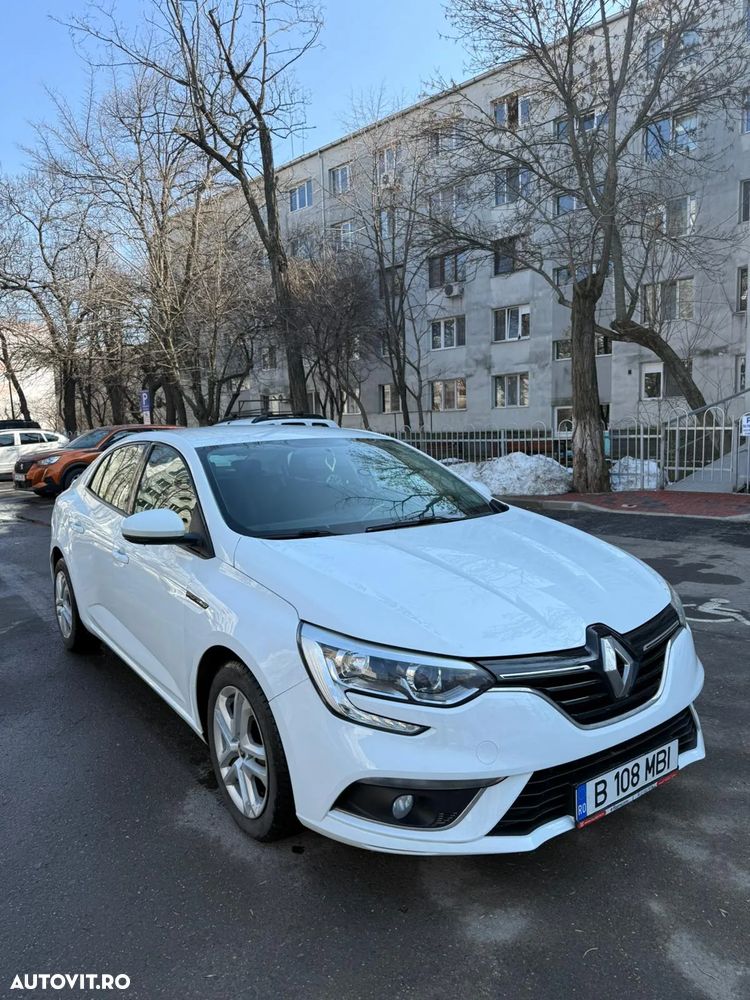 Renault Megane TCe GPF Life - 1