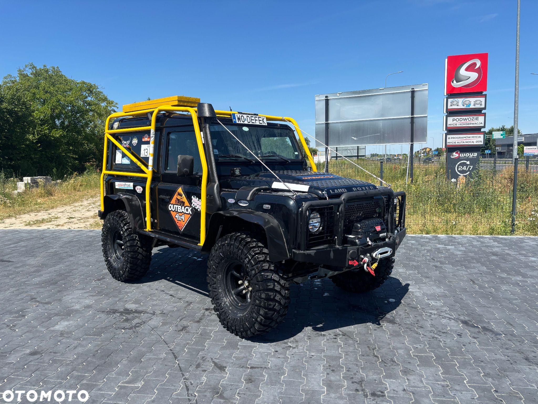 Land Rover Defender 90 Station Wagon SVX - 1