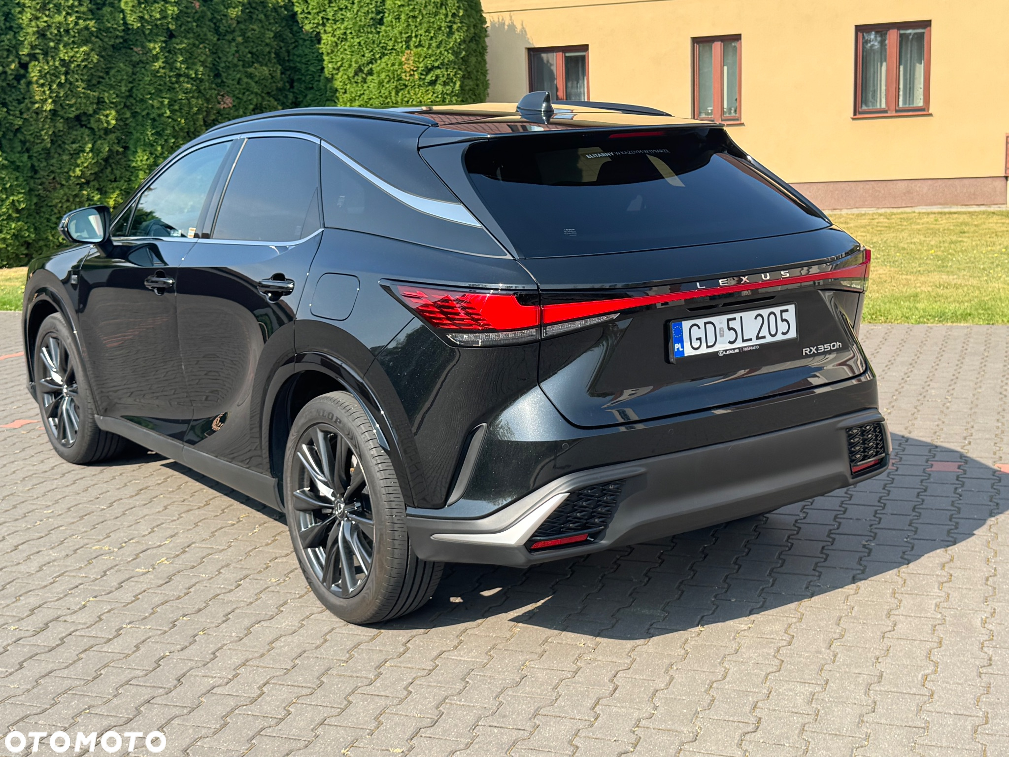 Lexus RX 350h F Sport Design - 2