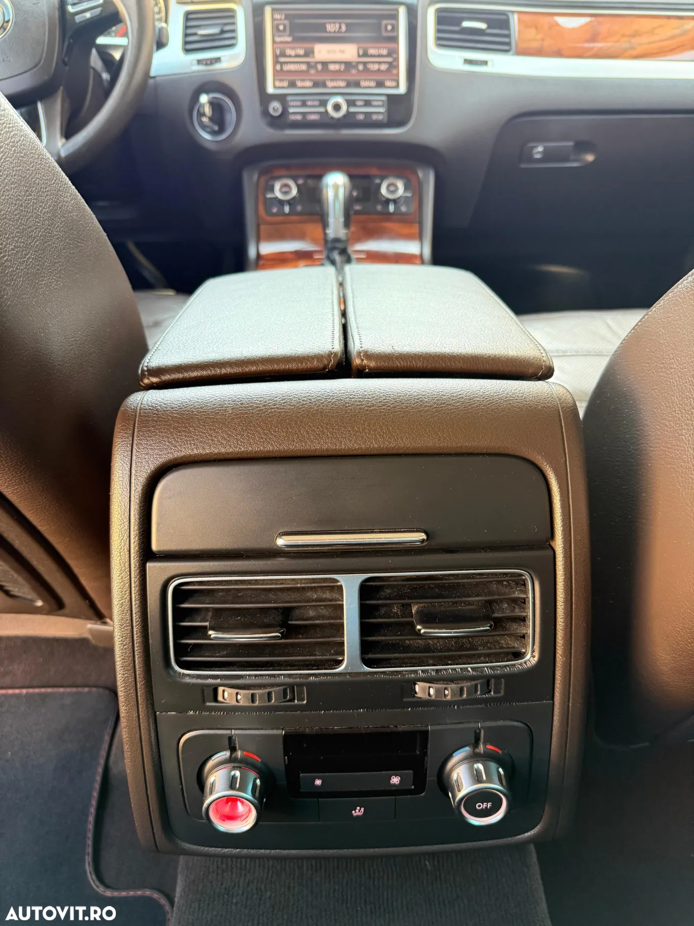 Volkswagen Touareg - 13