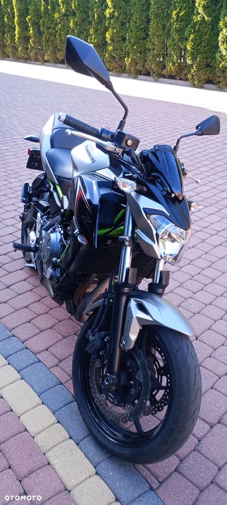 Kawasaki Z 650 - 18