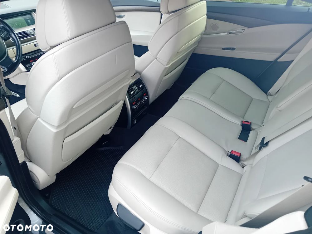 BMW 5GT 535d xDrive - 18