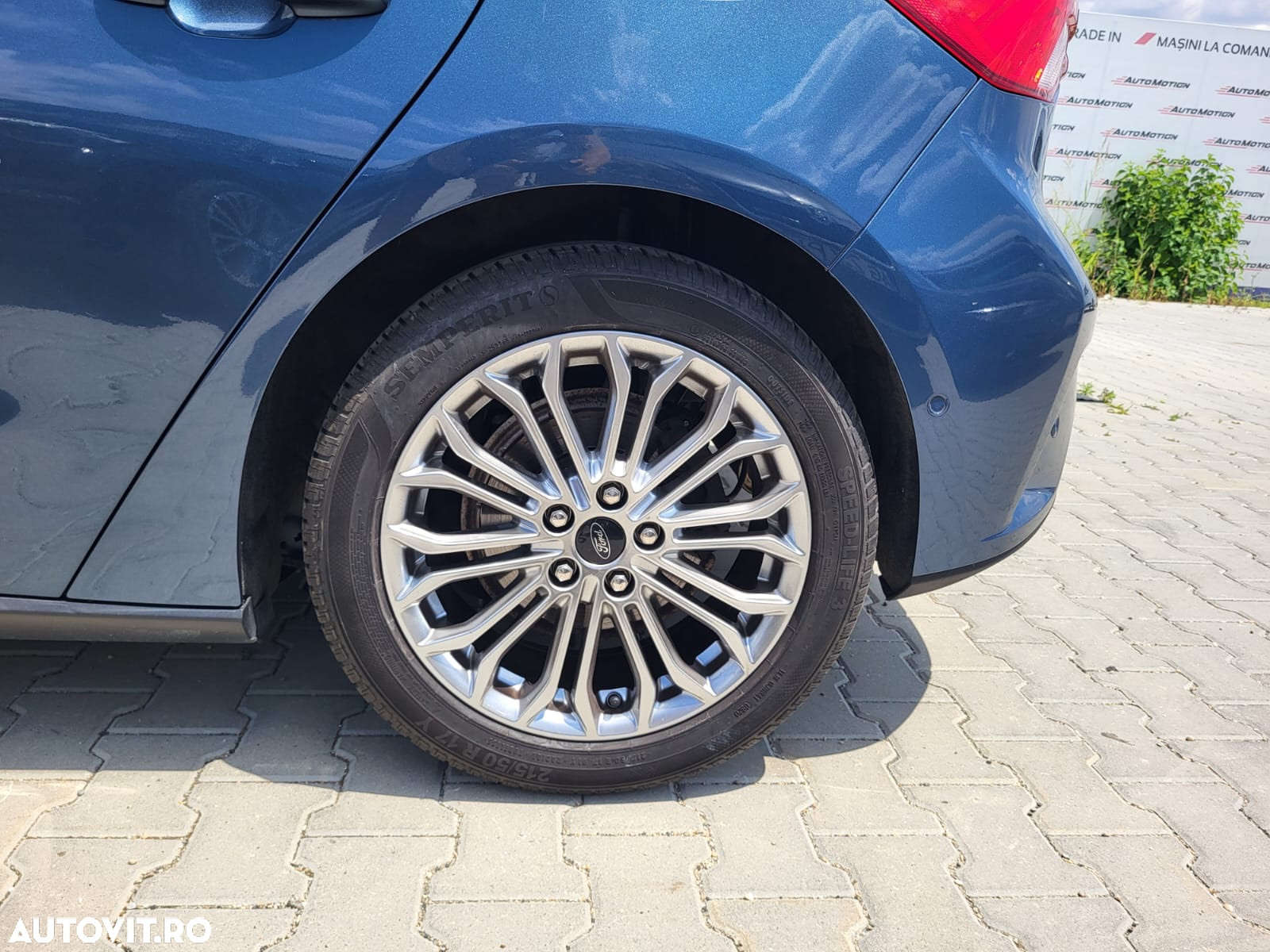 Ford Focus 1.0 EcoBoost MHEV Titanium - 10