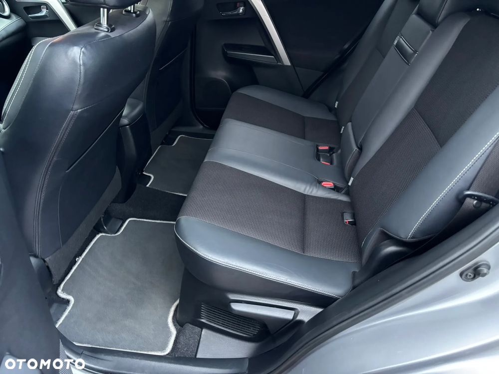 Toyota RAV4 2.5 4x4 Edition S+ - 4