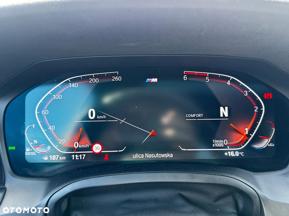 BMW Seria 3 320d Sport Line Shadow - 14