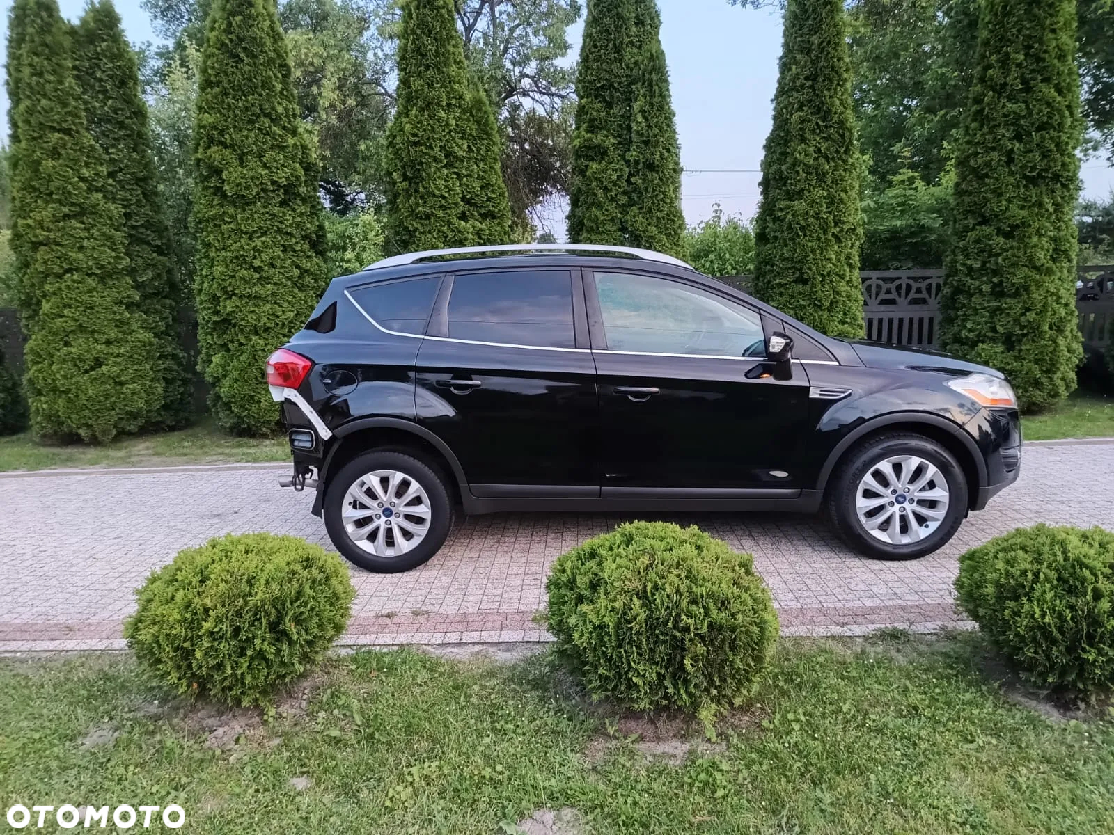 Ford Kuga 2.0 TDCi 4x4 Titanium - 4