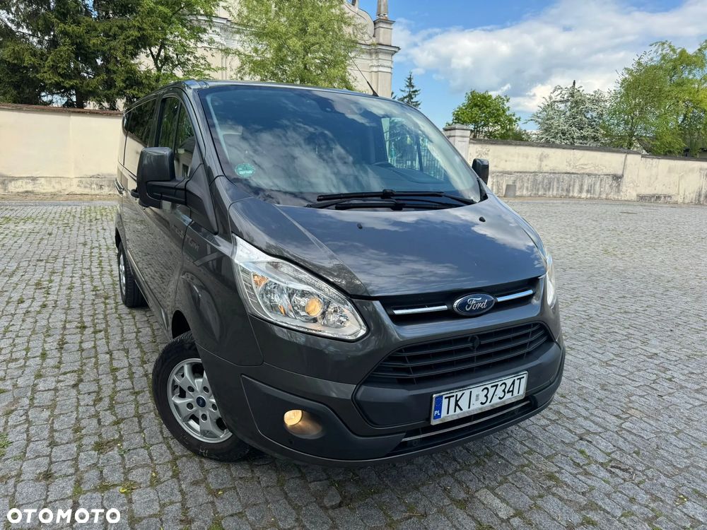 Ford Tourneo Custom 2.0 EcoBlue L2 Shuttle Bus Titanium - 2