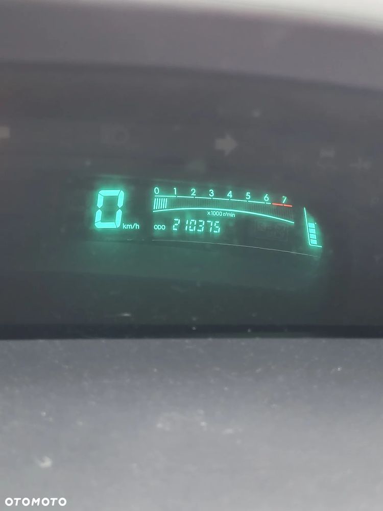 Toyota Yaris 1.3 Luna Premium - 13