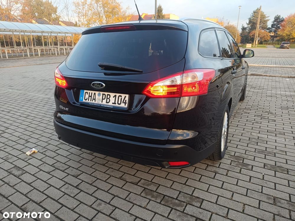 Ford Focus 1.6 TI-VCT Champions Edition - 11