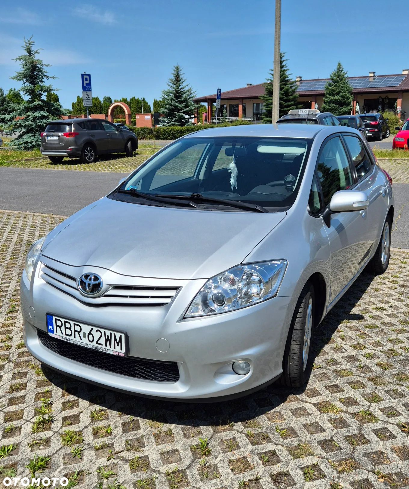 Toyota Auris 1.6 Dynamic - 1