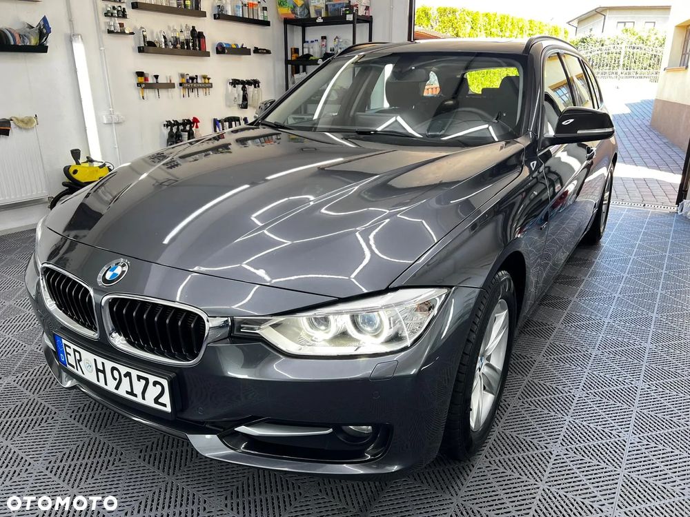 BMW Seria 3 318d DPF Edition Sport - 36