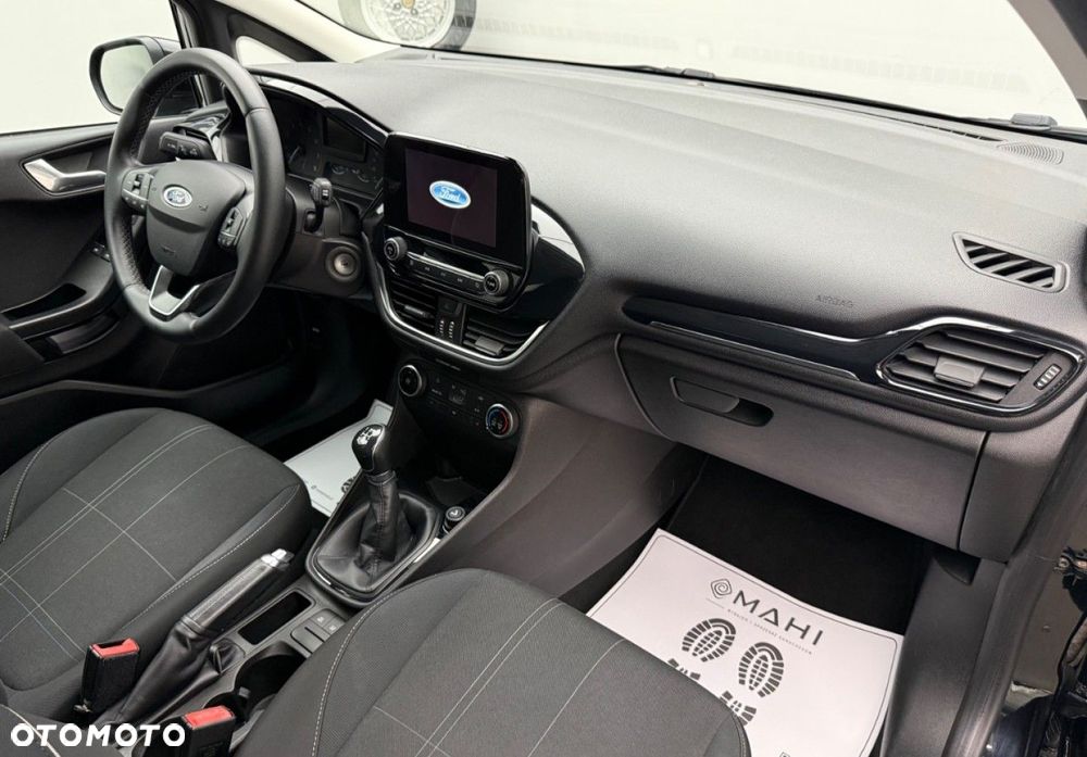 Ford Fiesta - 17