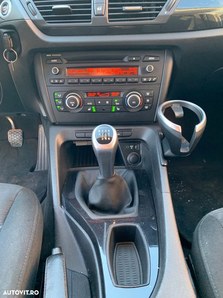 BMW X1 xDrive20d - 15