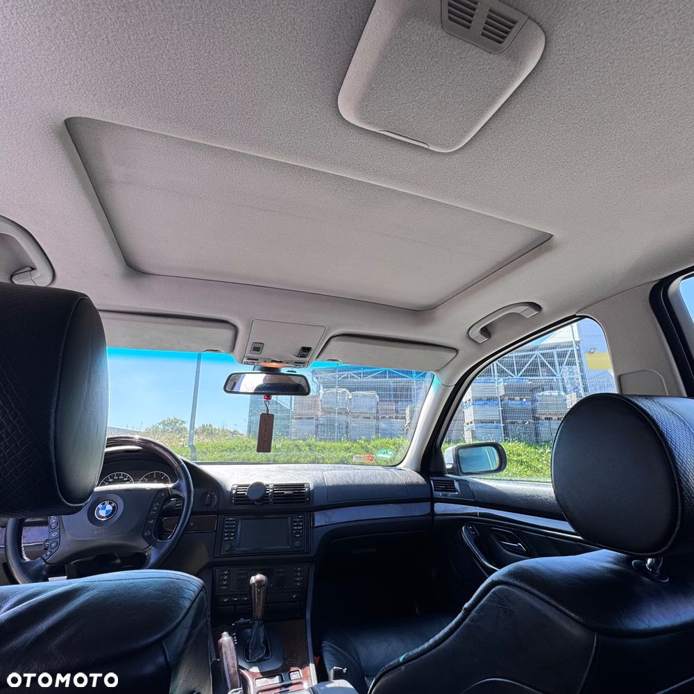 BMW Seria 5 - 24