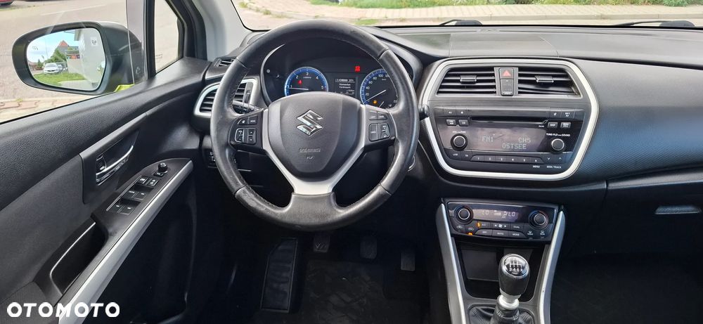 Suzuki SX4 S-Cross 1.6 DDiS Premium 4WD - 14