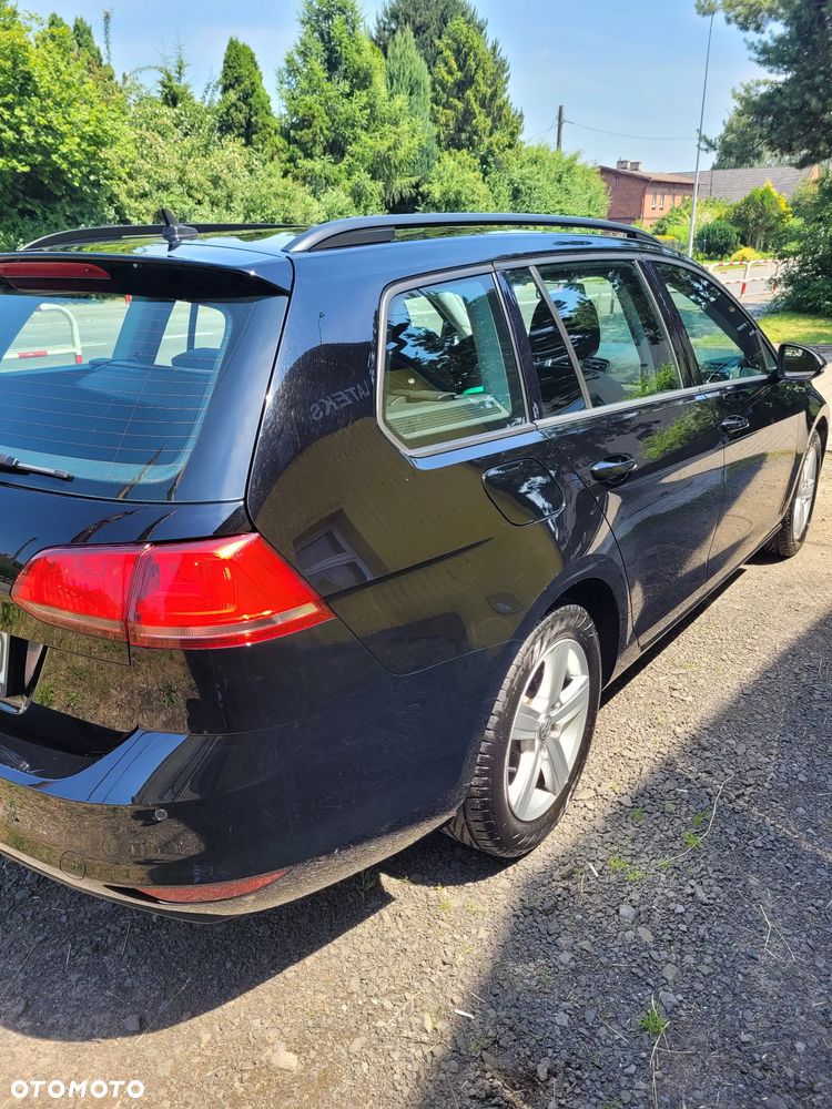 Volkswagen Golf 1.6 TDI BlueMotion Technology DSG Comfortline - 5
