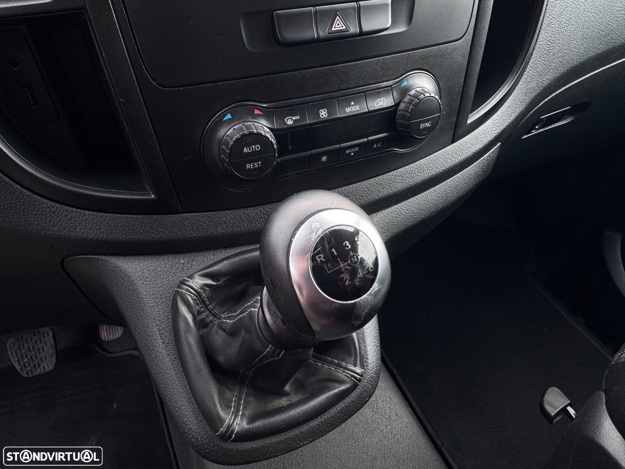Mercedes-Benz Vito 109cdi 5Lug C|Carga - 13