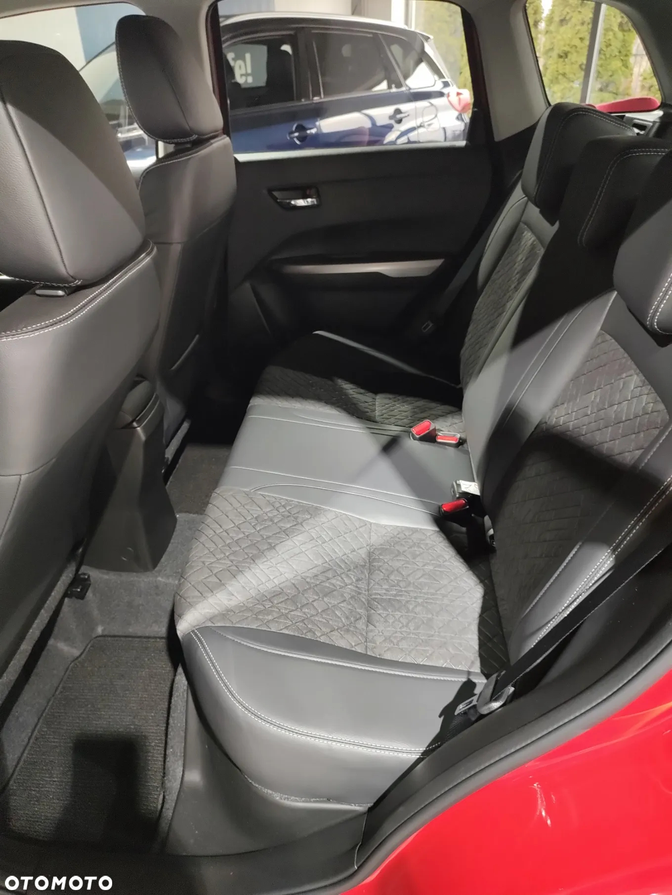 Suzuki Vitara 1.5 DualJet Hybrid Elegance 2WD AGS - 26