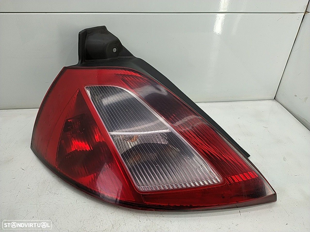 Farolim Tras Esquerdo Painel Stop Renault Megane Ii (Bm0/1_, Cm0/1_) - 1