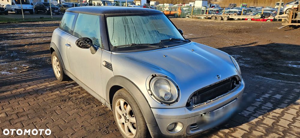 MINI Cooper 50 Camden - 12