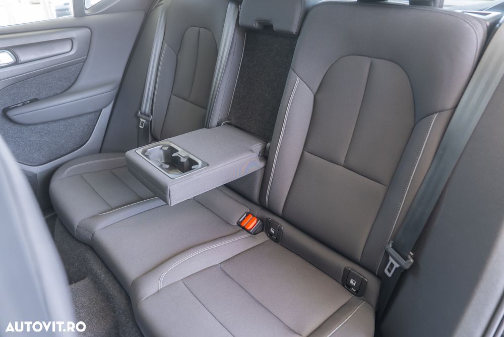 Volvo XC 40 T4 Recharge DKG Inscription Expression - 25