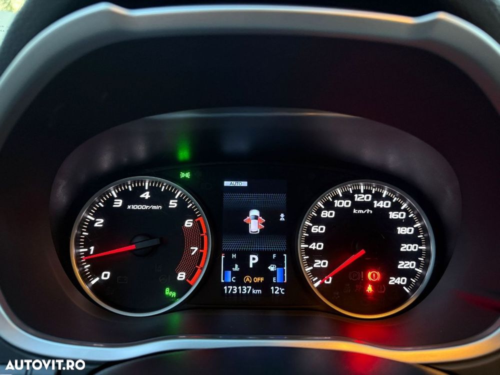 Mitsubishi Eclipse-Cross - 8