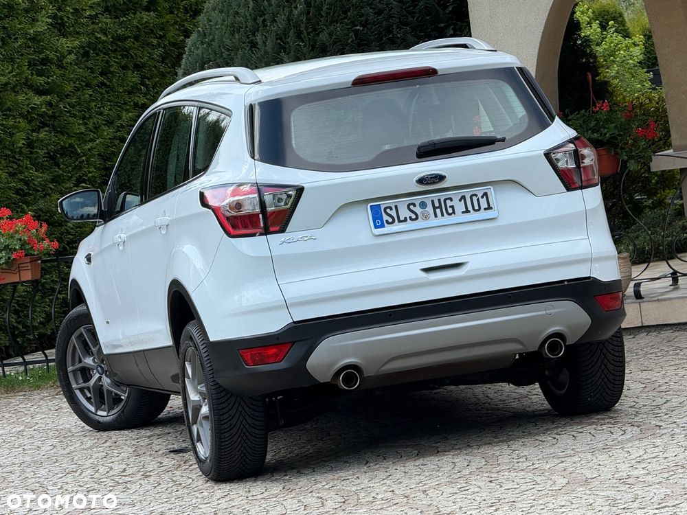 Ford Kuga 2.0 TDCi 4x4 Titanium - 6