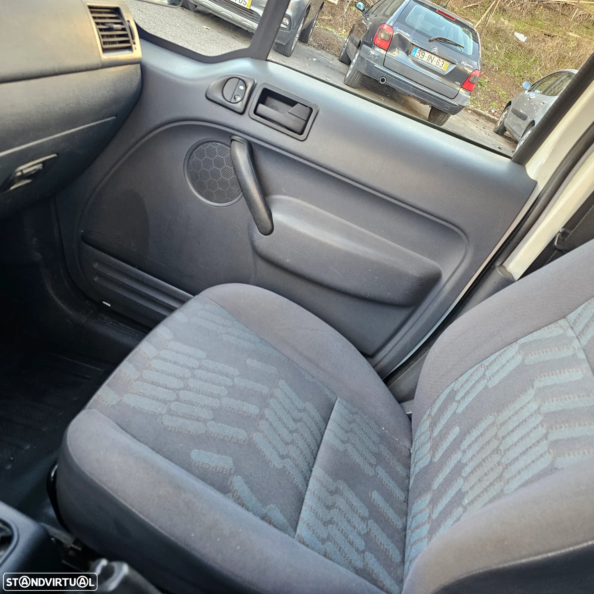 Ford Connect - 20