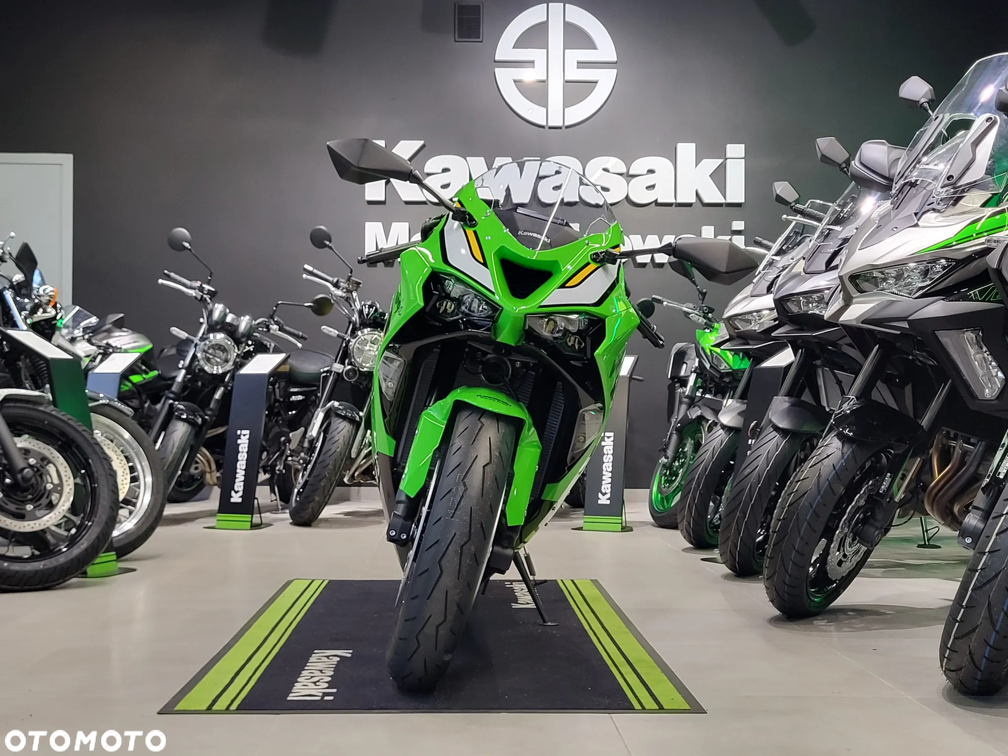 Kawasaki ZX - 8
