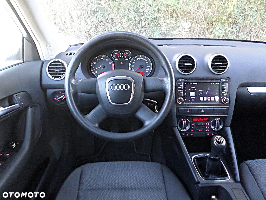 Audi A3 Sportback 1.6 Ambition - 8