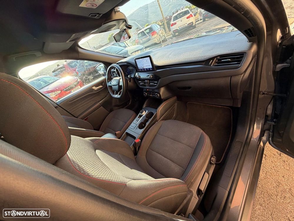 Ford Kuga 1.5 TDCi EcoBlue ST-Line X Aut. - 9