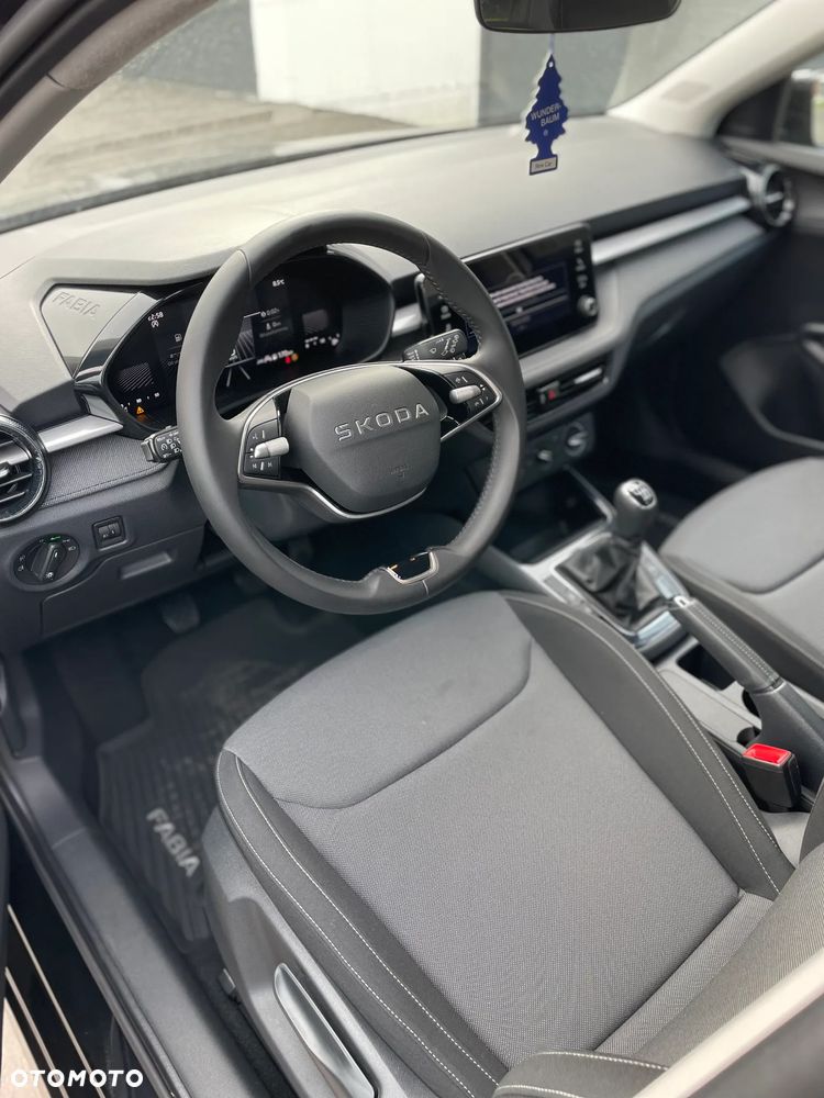 Skoda Fabia - 2