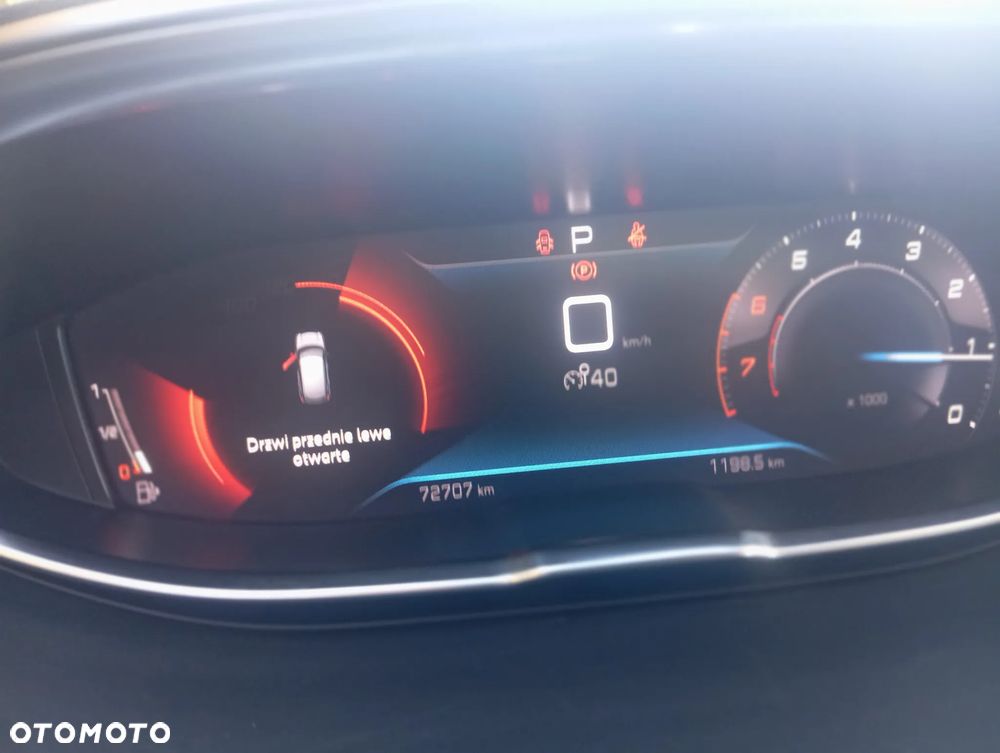 Peugeot 3008 PureTech 130 Stop & Start GPF EAT8 Active - 8